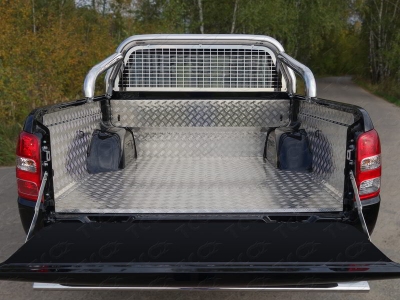 Защита кузова и заднего стекла 76,1 мм ТСС для Mitsubishi L200 2019-2021