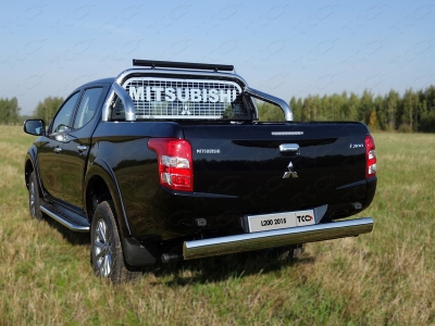 Защита кузова и заднего стекла 76,1 мм со светодиодной фарой ТСС для Mitsubishi L200 2019-2021